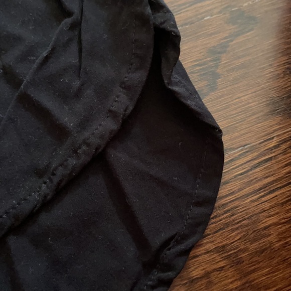 Old Navy V neck Mini - Picture 2 of 4